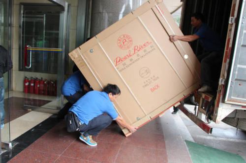 敖汉钢琴贵重工艺品无忧运